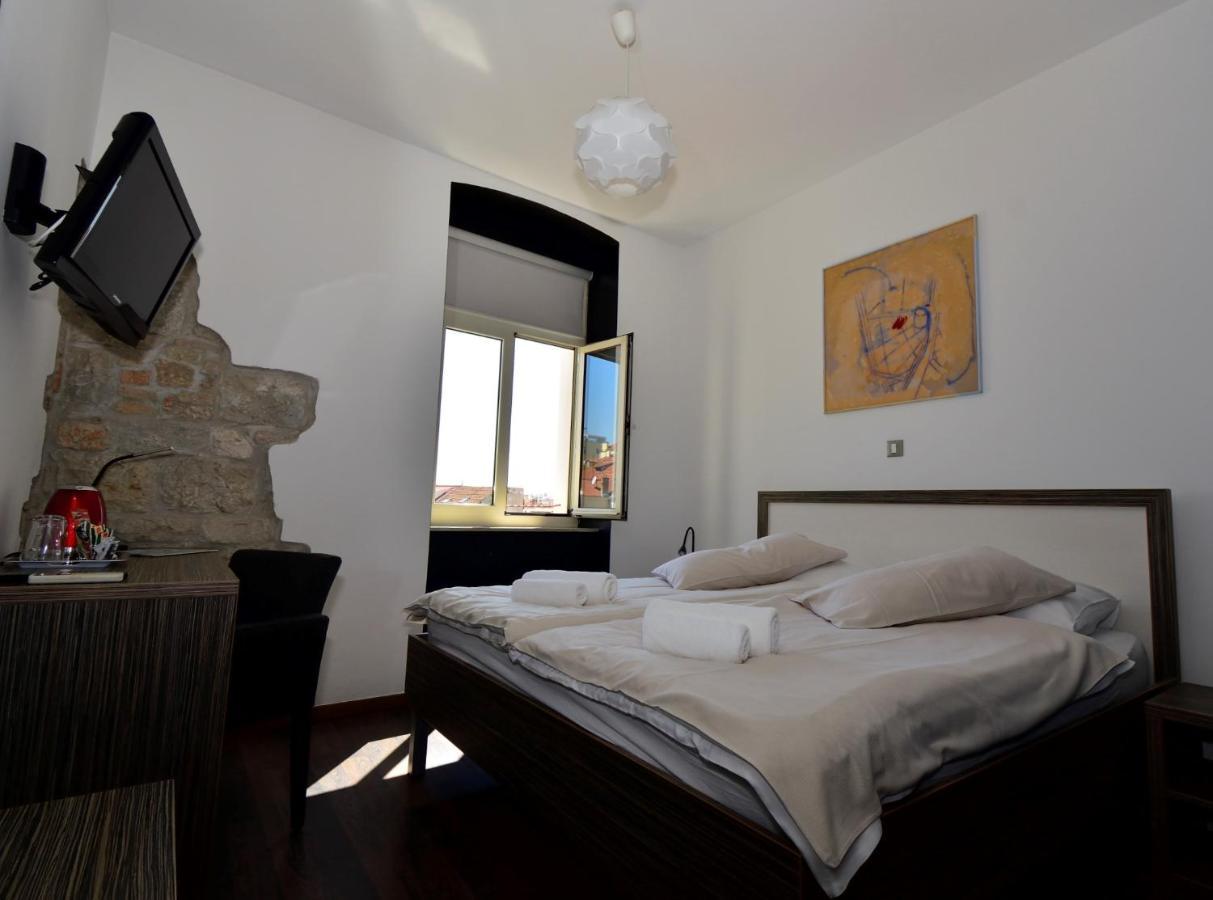 ספליט Marmontova Luxury Rooms מראה חיצוני תמונה