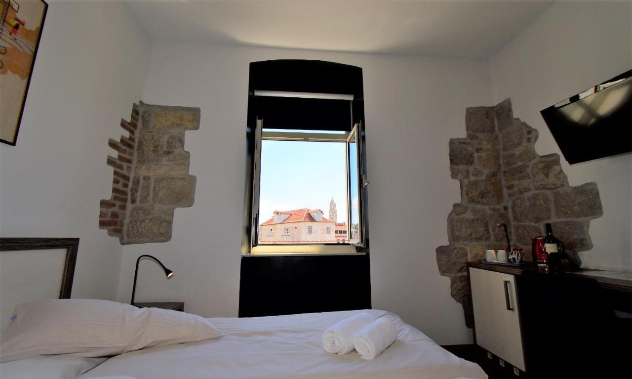 ספליט Marmontova Luxury Rooms מראה חיצוני תמונה